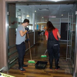 Passenger hallway floor deep cleaning Passenger hallway floor deep cleaning